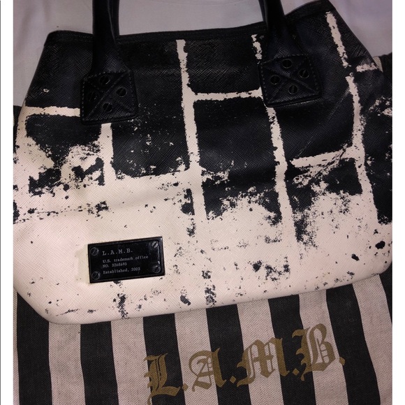 Leather Lamb Purse - Picture 2 of 4